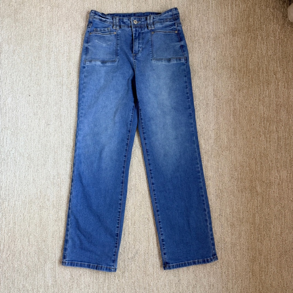 Women’s jeans size 6